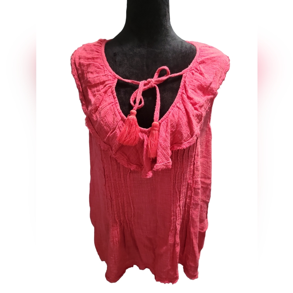 Sundance Sleevless Top With Tie In Front. Pink Women's Small